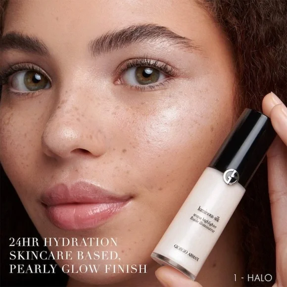 NIB Giorgio Armani Beauty Luminous Silk Acqua Highlighter in Shade #1 “Halo” - Picture 4 of 11